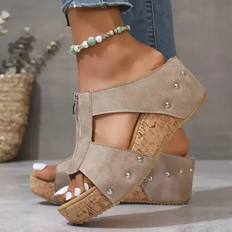 Henriette | Sandalias con cuña y detalle de cremallera