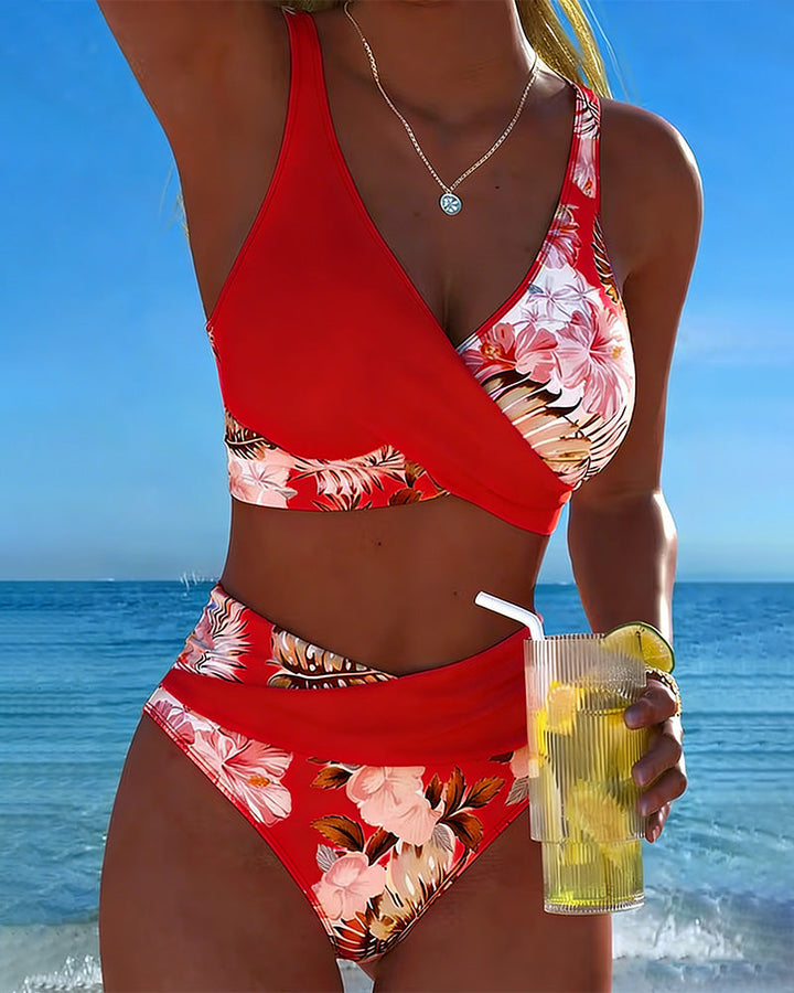 Anabel | Bikini con estampado floral en contraste y abertura
