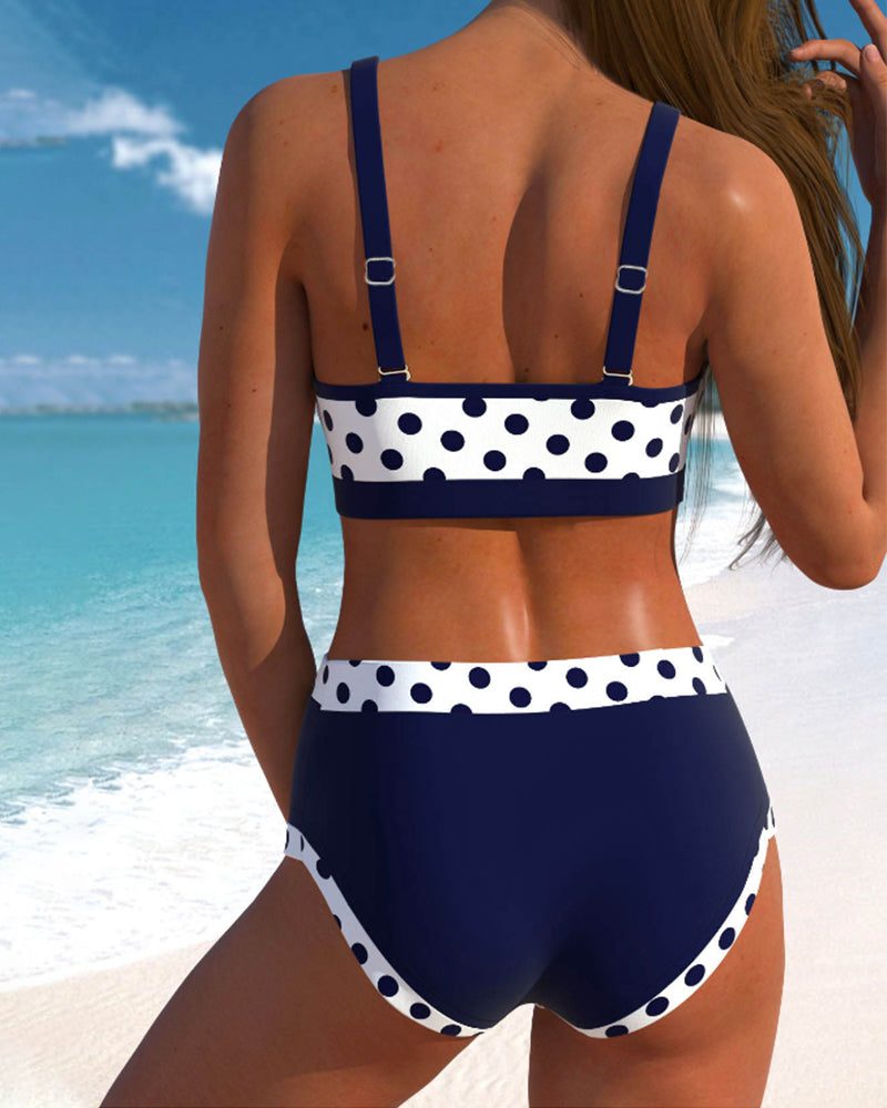 Clotilde | Bikini de talle alto con diseño de patchwork y lunares