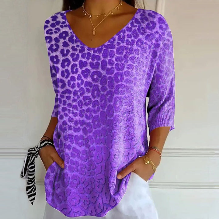 Paula | Camiseta vintage casual con estampado y cuello en V