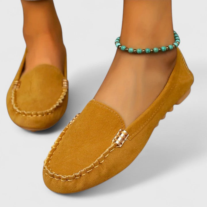 Teresa - Mocasín Ortopédico de Mujer con Detalles Metálicos