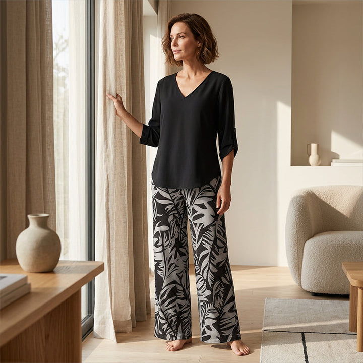 Alicia | Conjunto de mujer blusa con cuello en V y pantalones estampados de corte ancho