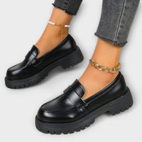 Mocasines femeninos con diseño ortopédico y tacones en raso