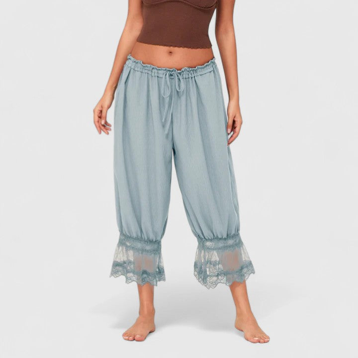 Flora | Pantalón de Mujer de Patchwork con Encaje