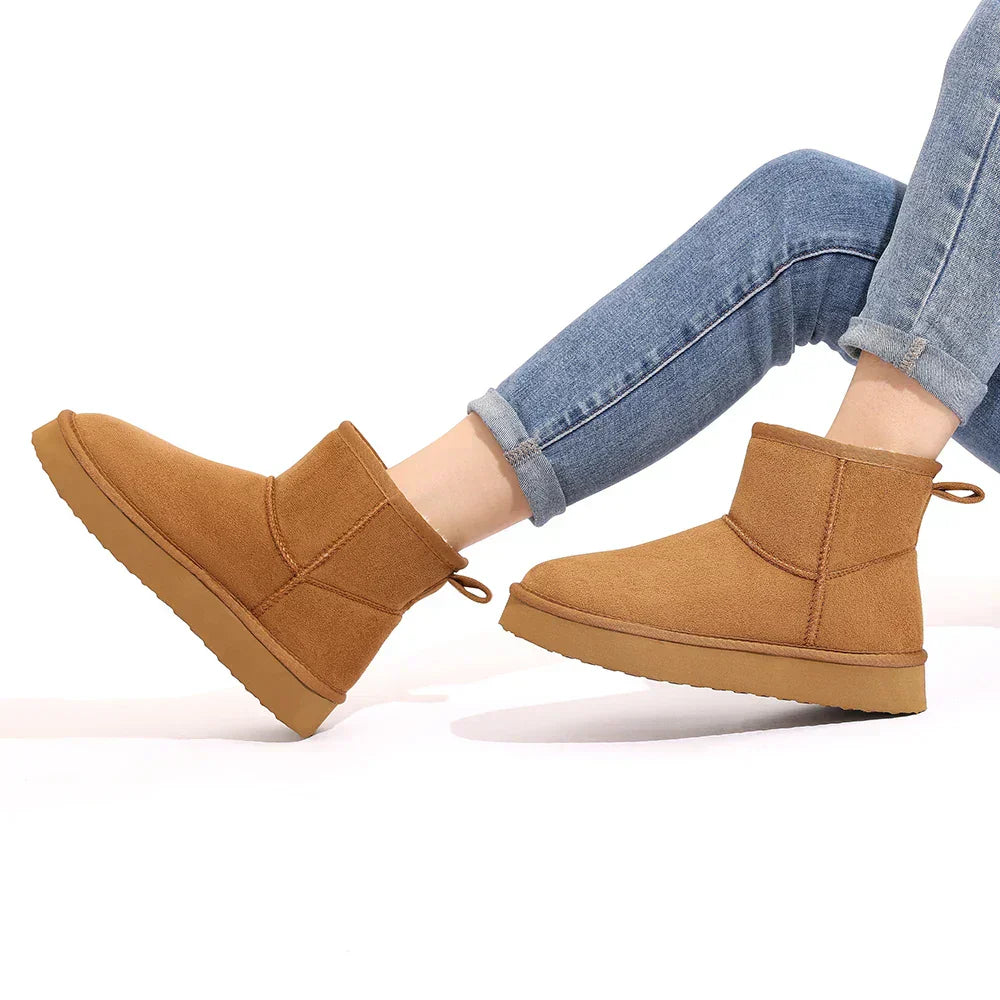 Amara | Bota Clásica Femenina de Invierno con Forro Peludo Interior