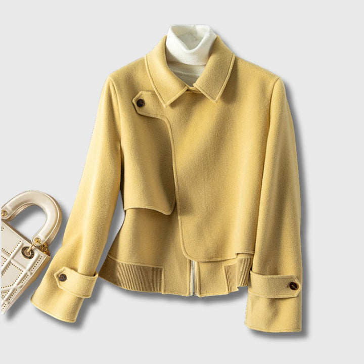 Herminia | Chaqueta de Mujer de Lana con Corte Entallado