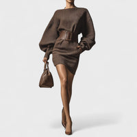 Cléa | Vestido corto de punto con cinturón estructurado