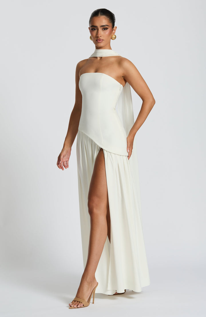 Generosa | Vestido de Gala de Mujer Palabra de Honor Asimétrico - 24