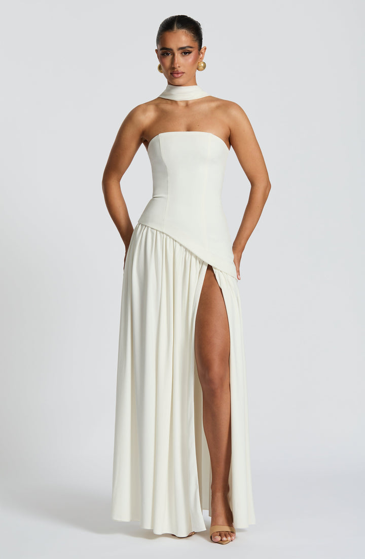 Generosa | Vestido de Gala de Mujer Palabra de Honor Asimétrico - 27