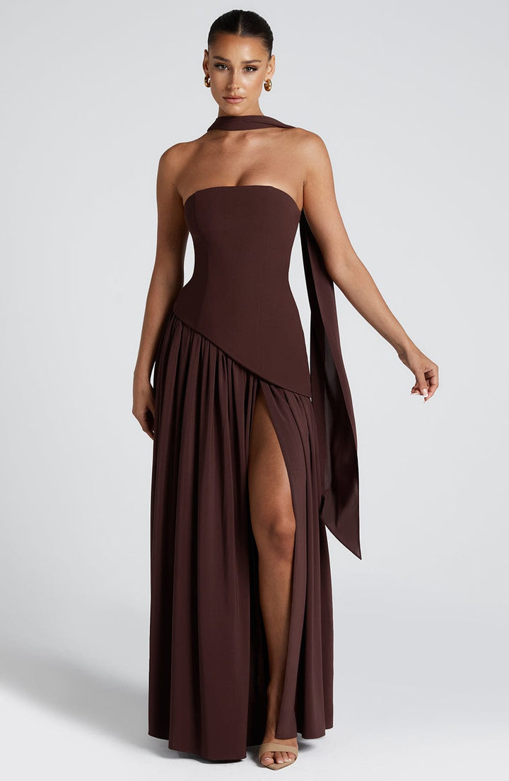 Generosa | Vestido de Gala de Mujer Palabra de Honor Asimétrico - Marrón