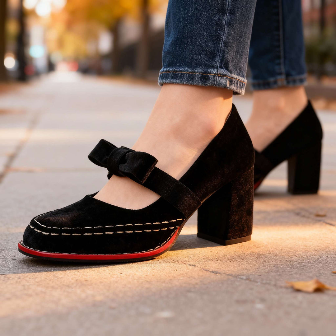 Guadalupe | Zapatos de Terciopelo Tipo Mocasín con Tacón Ancho - Negro