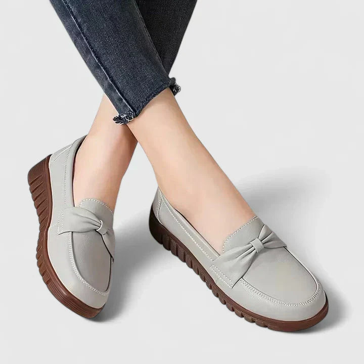 Gris / 43