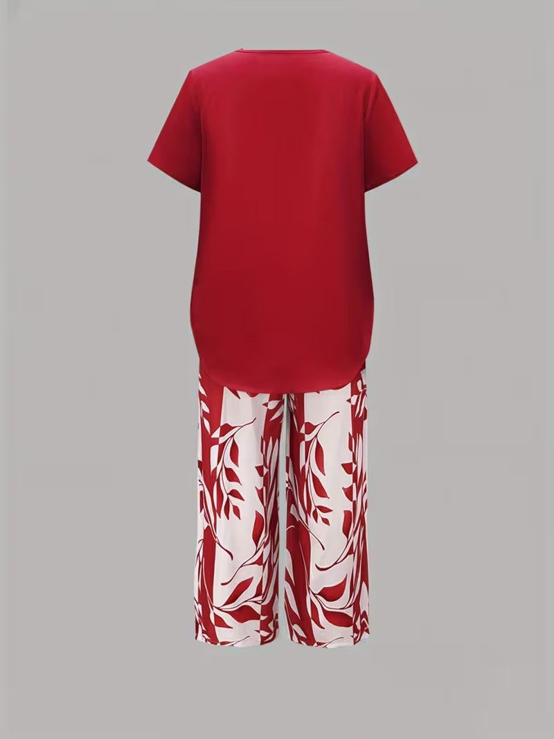 Visitación | Conjunto de Dos Piezas con Estampado de Hojas