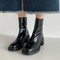 Lucila | Botines Elegantes de Punta Cuadrada y Tacón Ancho