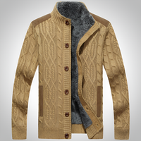 Nicolás | Chaqueta de Punto de Hombre con Botones