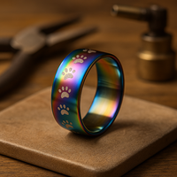 Zinnia™ | Anillo de Huella de Patita Arcoíris