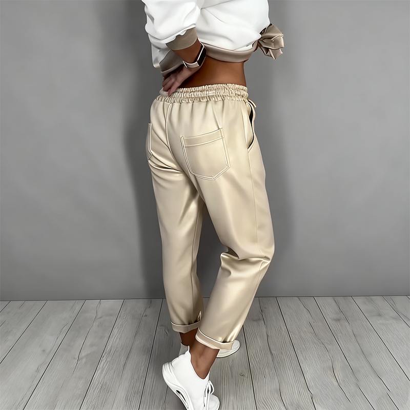 Carla | Conjunto de Cárdigan Elegante de Dos Piezas