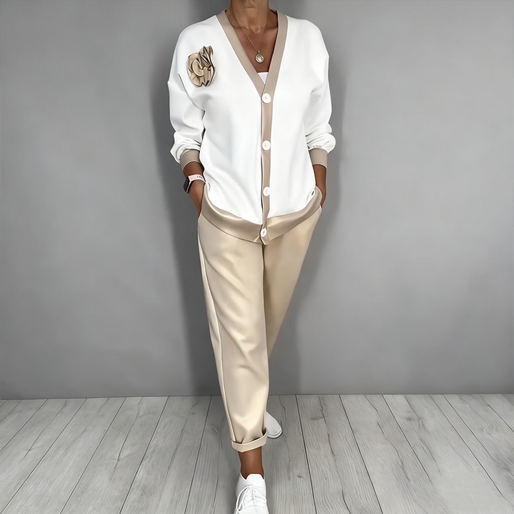 Carla | Conjunto de Cárdigan Elegante de Dos Piezas