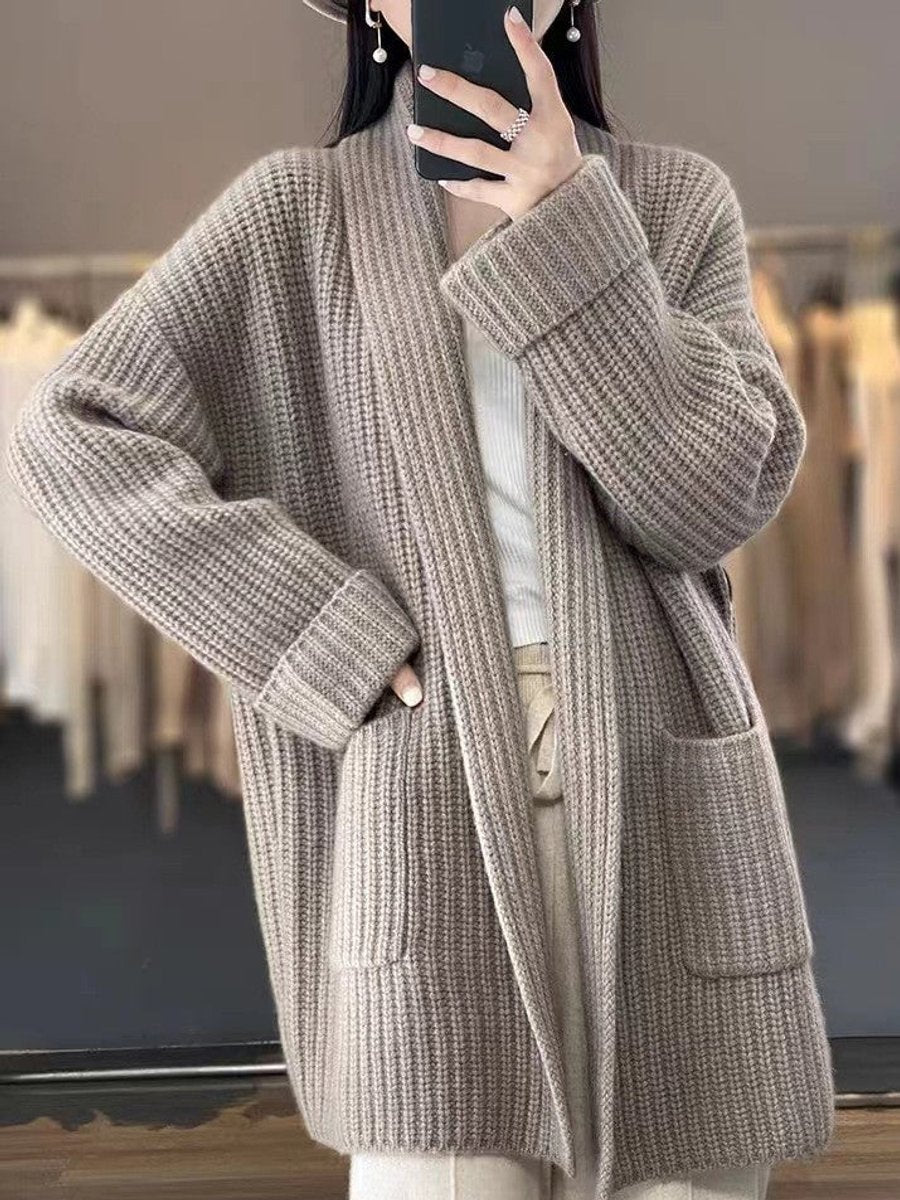 Vega | Cárdigan Oversize de Mujer con Cuello Bufanda