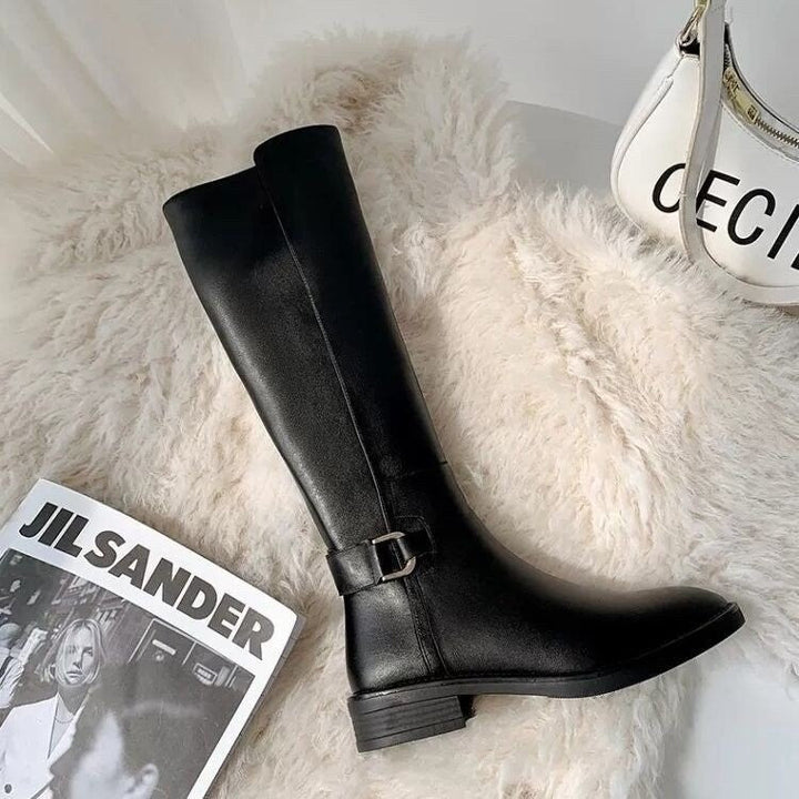 Zenobia | Botas Elegantes Altas de Caña Recta en Negro - 5